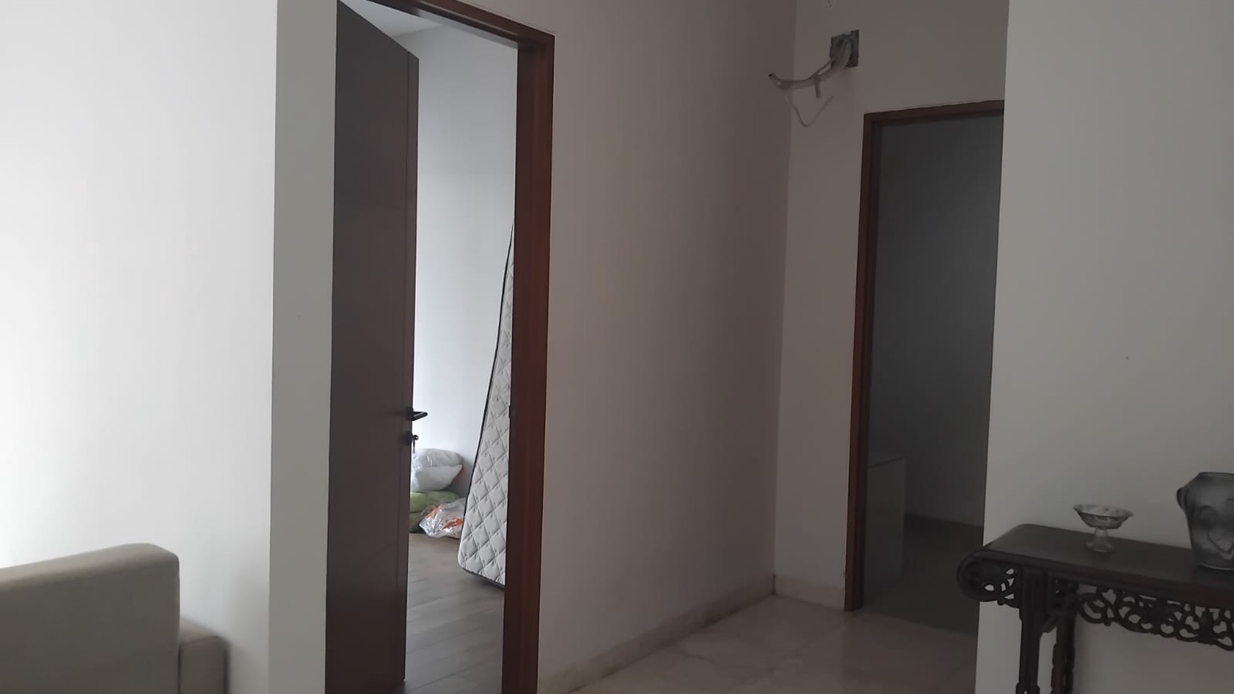 Di Jual Rumah Mewah Bagus 3 Lantai lokasi strategis di Pancoran, Jakarta Selatan