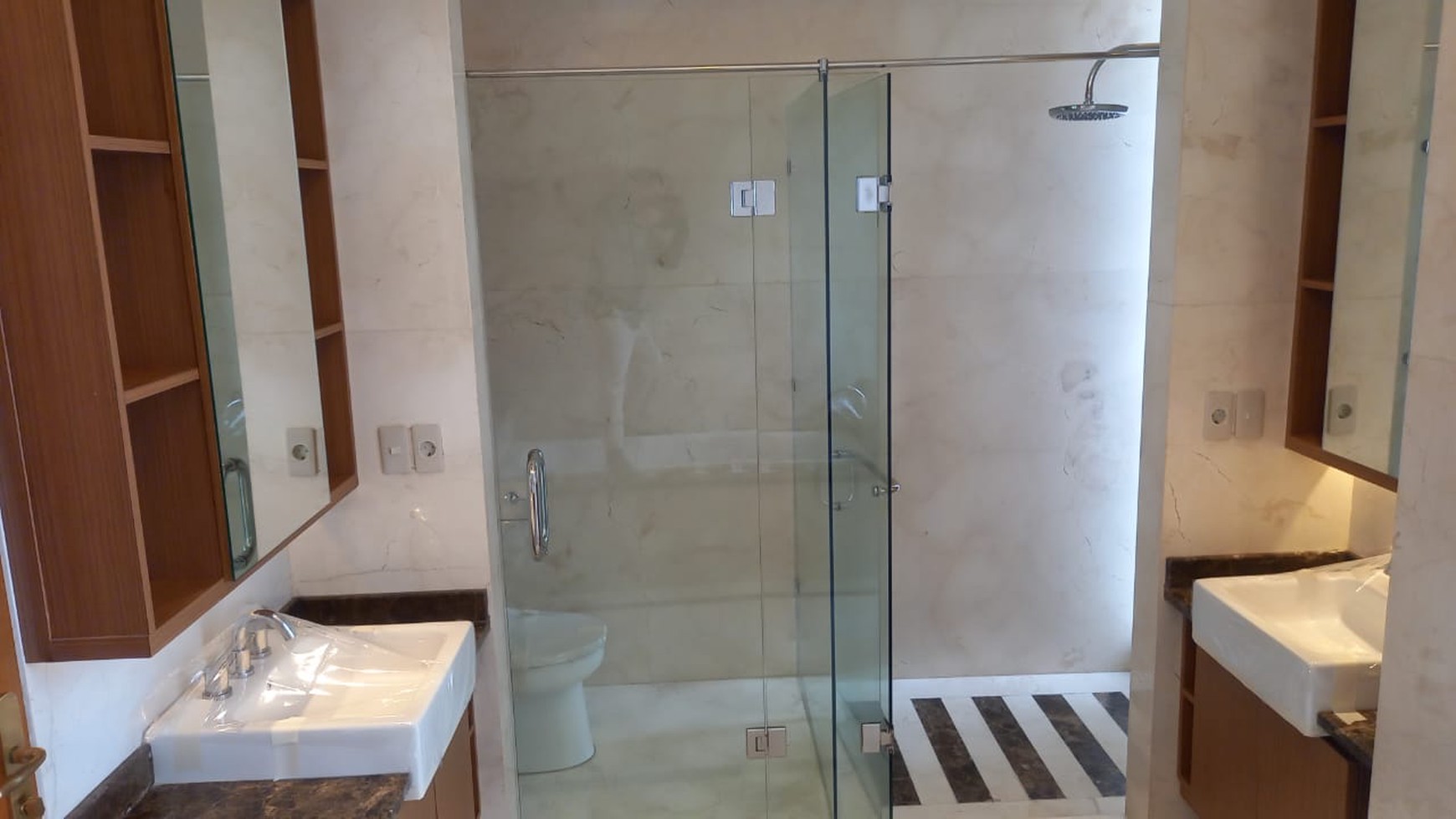 Rumah Bagus Di Jl Gaharu Cipete Jakarta Selatan,