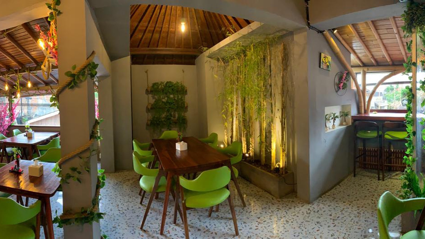 Charming 3-Storey cafe for lease in Ubud - Prime Location Near Central Ubud