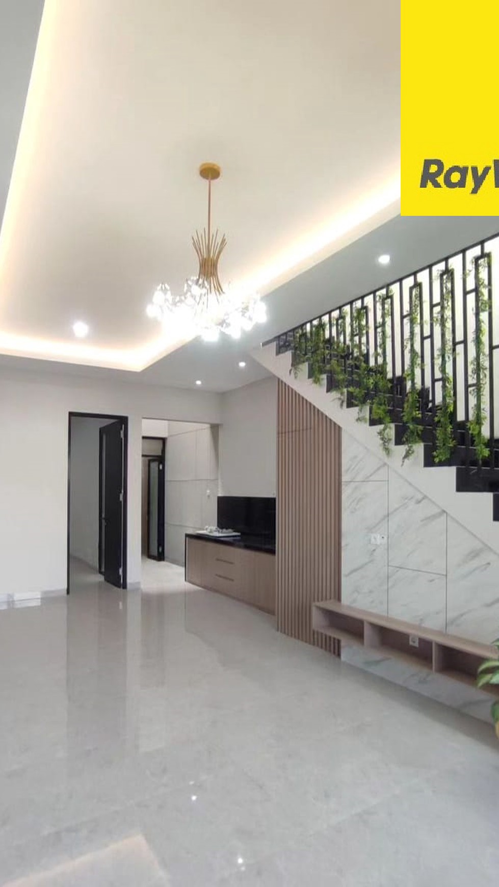 Dijual Rumah 2 lantai di Nirwana Eksekutif Surabaya