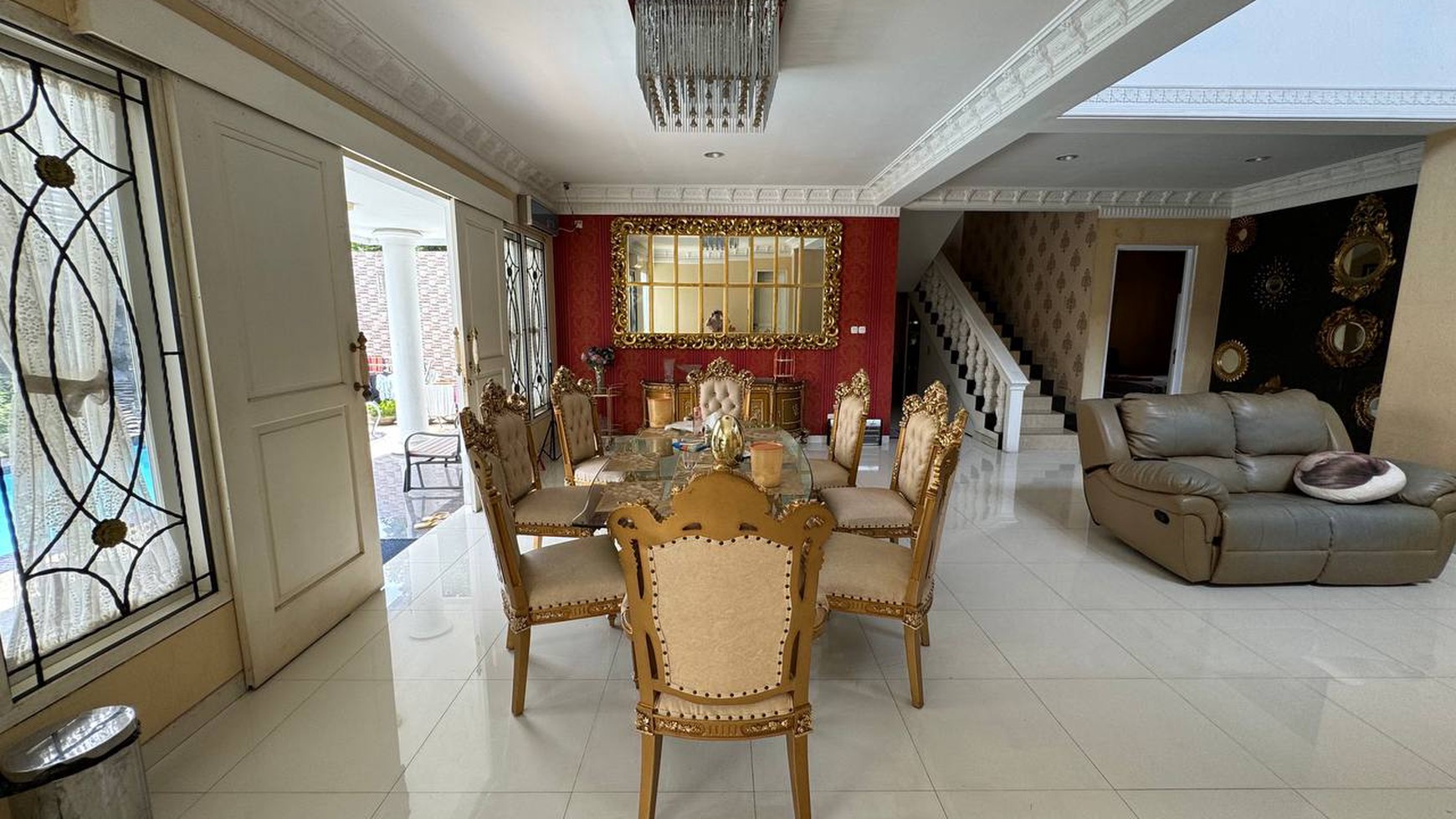 Pondok Labu Pangkalan Jati rawa kopi rumah mewah private dengan swimpool fullfurnished