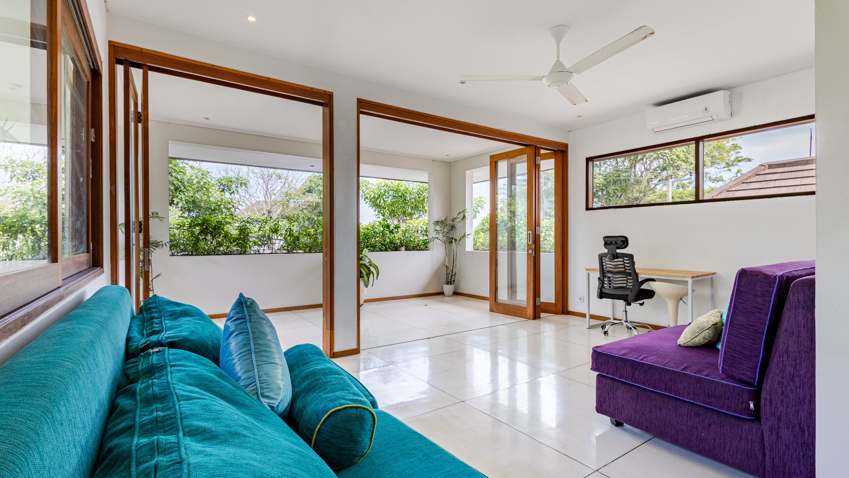 For Annual Rental - Modern boutique villa 4 bedrooms walking distance to the beach clubs in the heart of Canggu