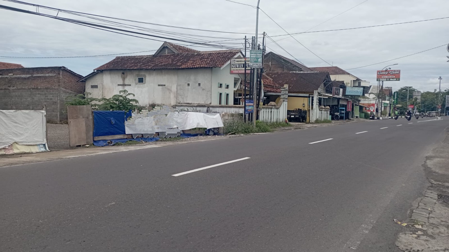 Tanah dan Bangunan Ruang Usaha Disewakan Di Jl Imogiri Timur Banguntapan Bantul