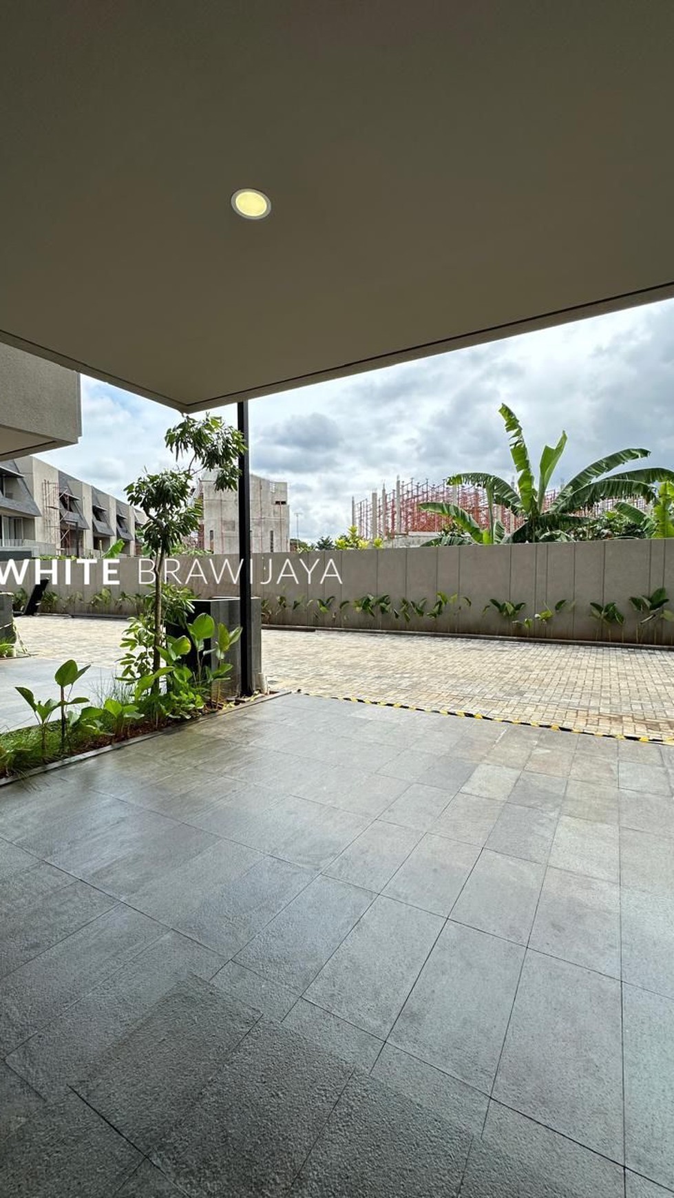 Rumah Hitung Tanah Area Cipete