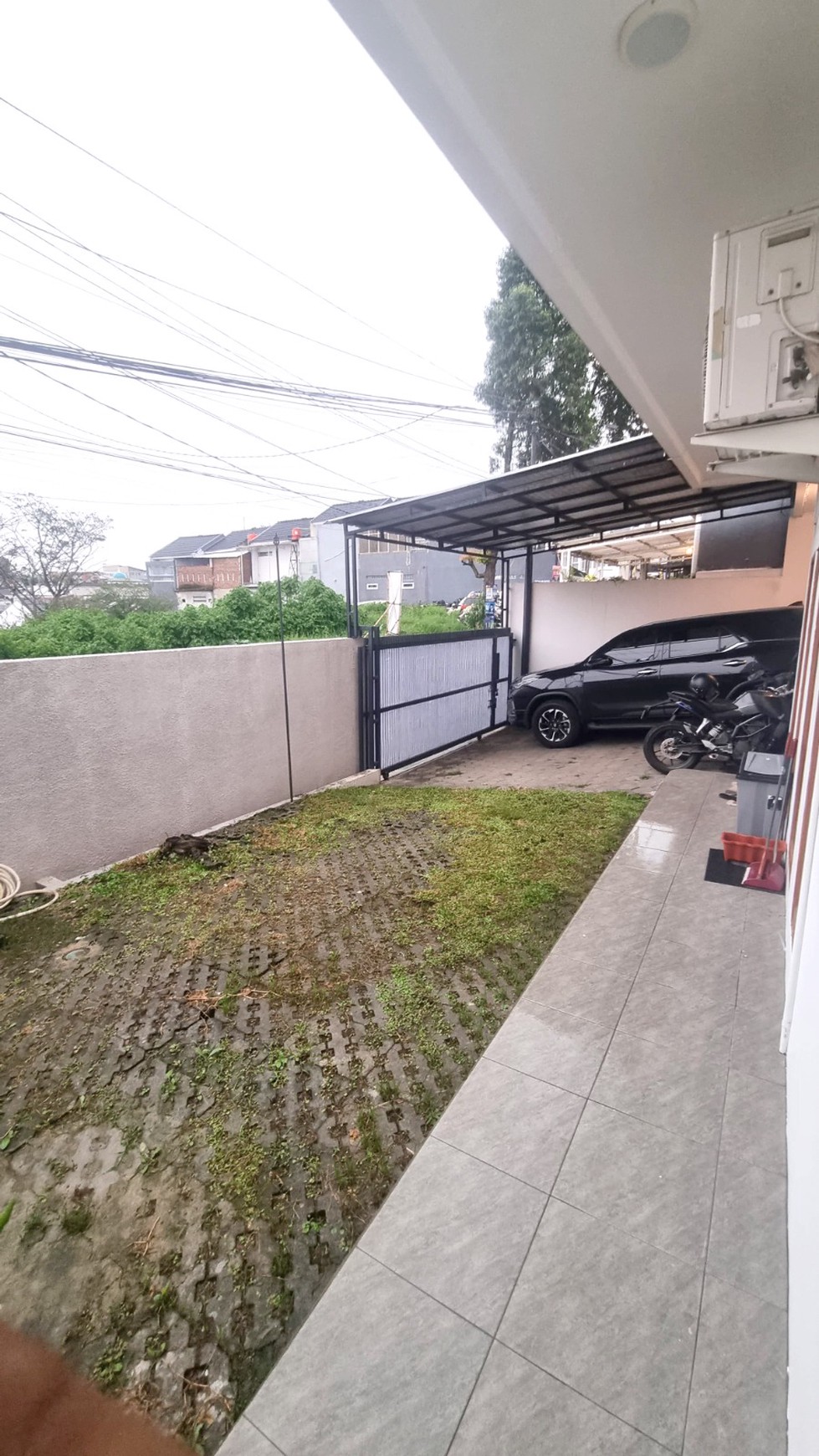 Rumah Cantik di Sariwangi Bandung dekat Kampus Polban