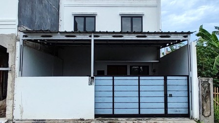 Flash Sale. Rumah bagus Bumi Puspitek Asri Pagedangan, depan jln utama.. 