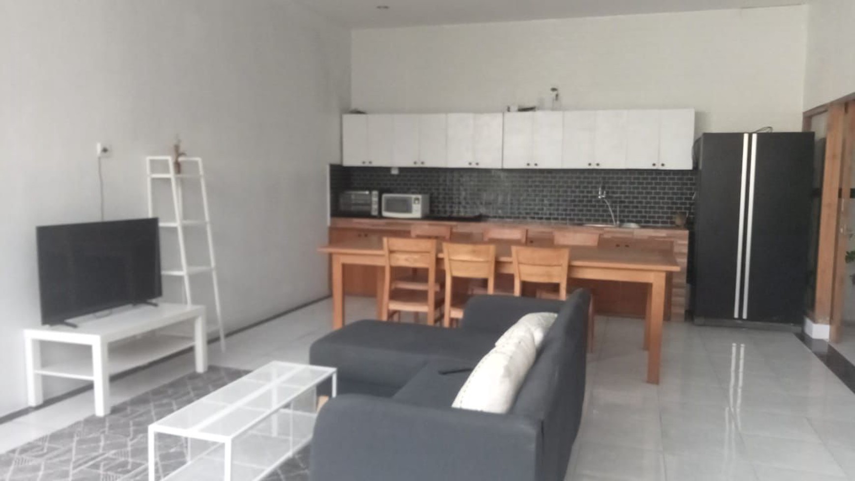 For Rent Villa 3 Bedrooms Padonan Canggu Bali