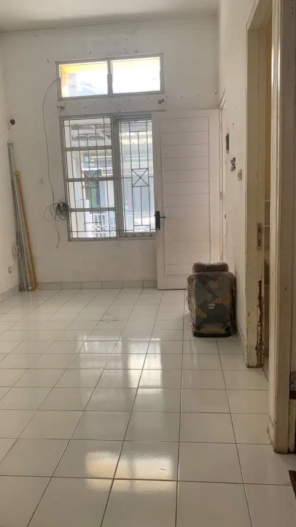 Termurah. Rumah Minimalis Cendana Residence, Pamulang