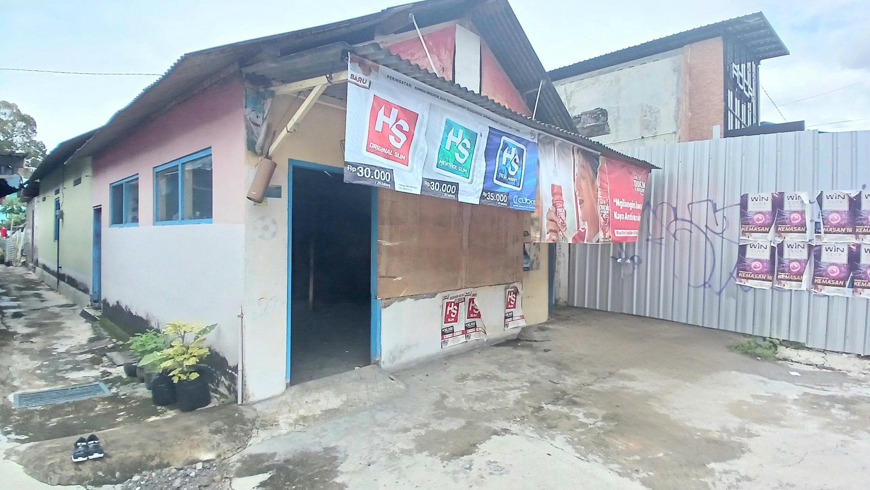 Tanah Bonus Bangunan dengan Luas Tanah 365 Meter Persegi di Jalan Kaliurang