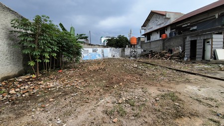 TANAH LOKASI STRATEGIS DI CILANDAK JAKARTA SELATAN COCOK UNTUK USAHA DAN HUNIAN