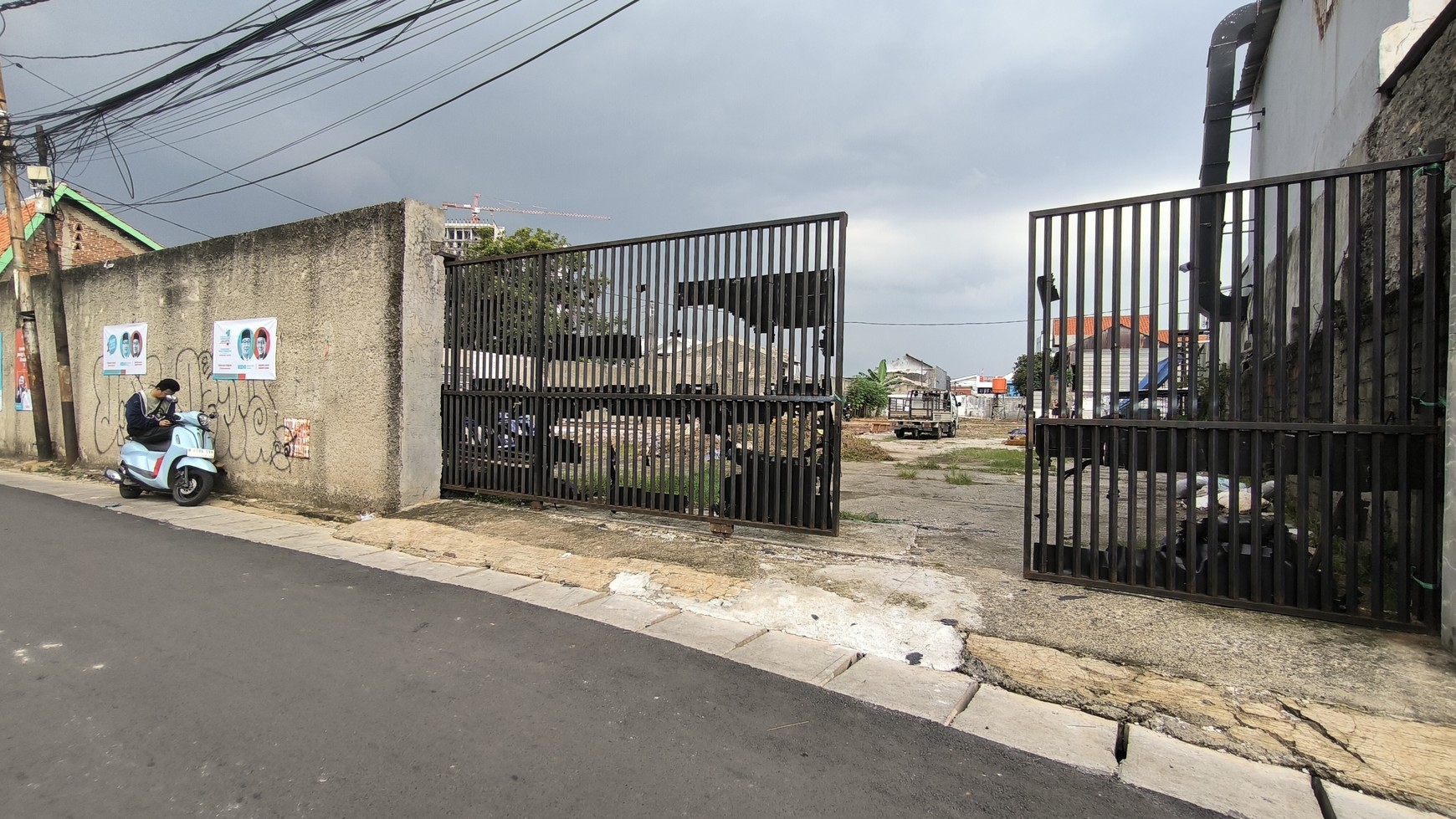 TANAH LOKASI STRATEGIS DI CILANDAK JAKARTA SELATAN COCOK UNTUK USAHA DAN HUNIAN