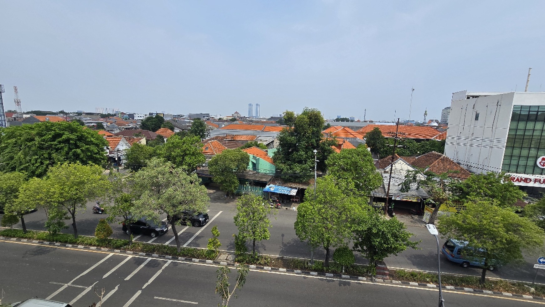 Dijual Ruko Pucang Anom Timur lokasi Ramai