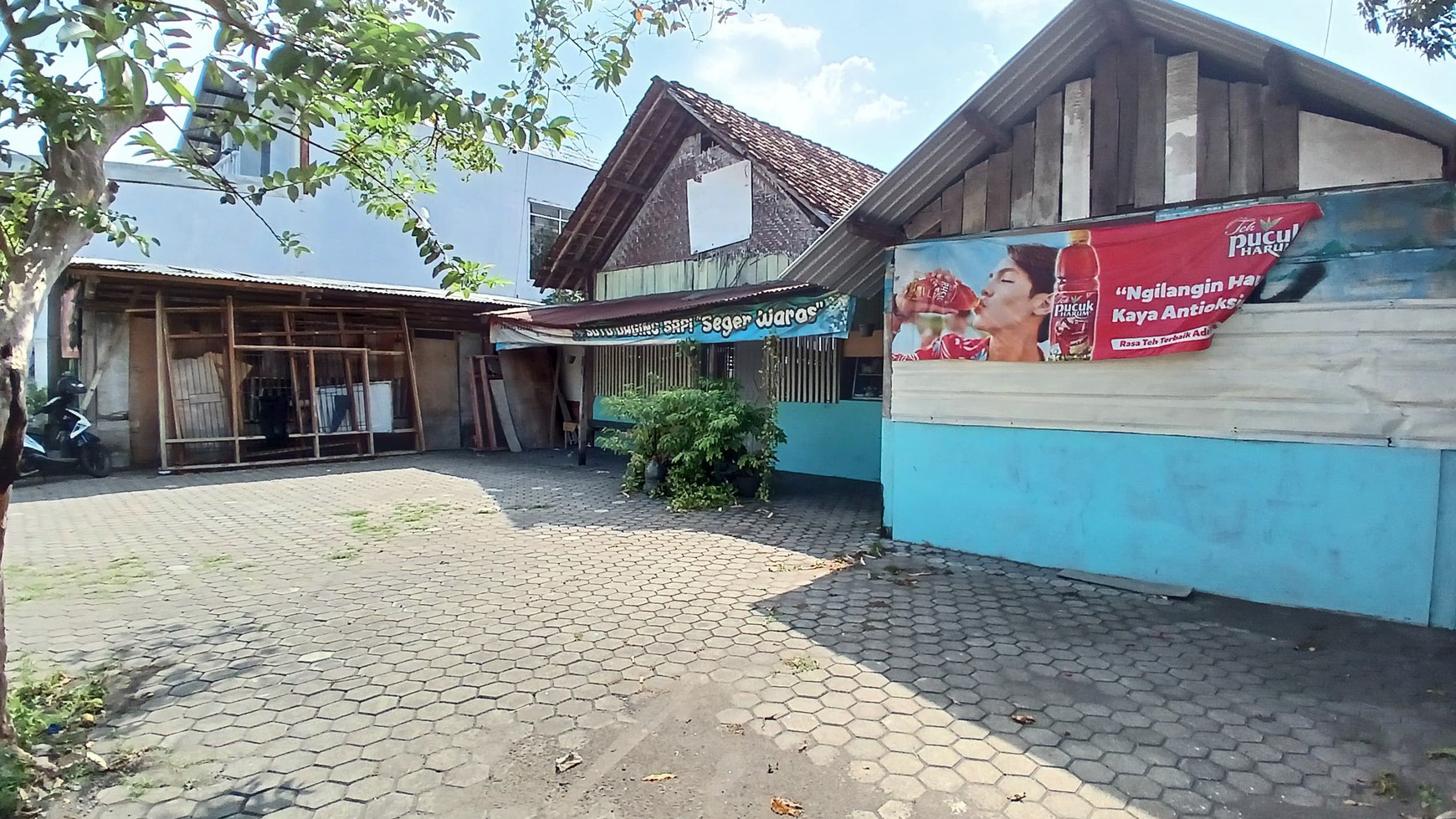 Tanah Luas 459 Meter Persegi Lokasi Premium Dekat RS Hermina Maguwoharjo