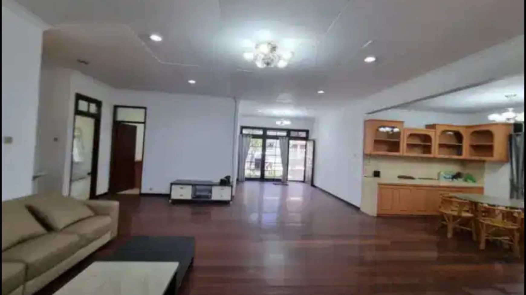 DIJUAL RUMAH FULLY FURNISHED SIAP HUNI DARMO HARAPAN UTARA