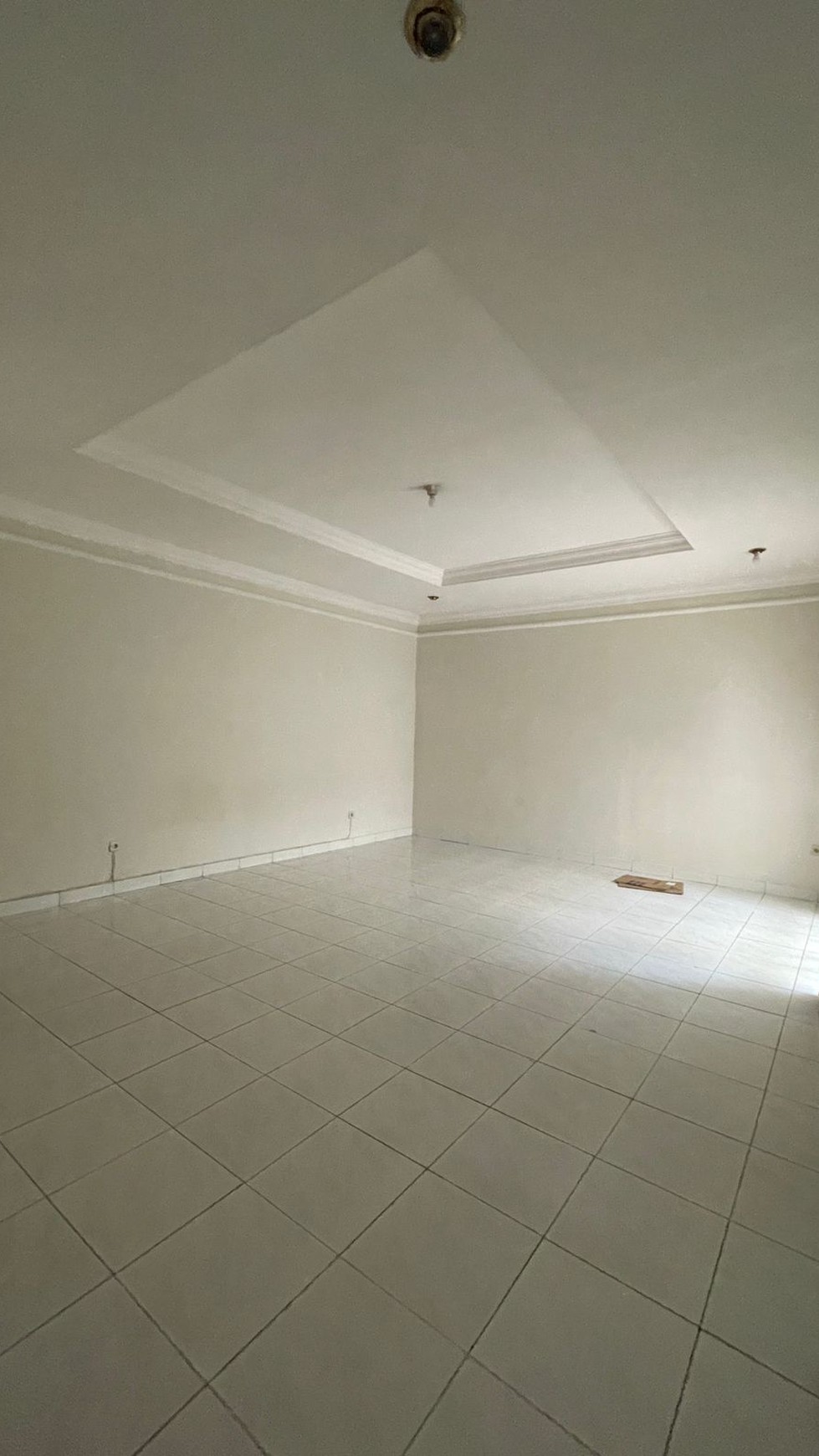 Rumah Sektor 3A Bintaro, lokasi drkat dg sklh Pembangunan Jaya dan Bontaro Plaza....