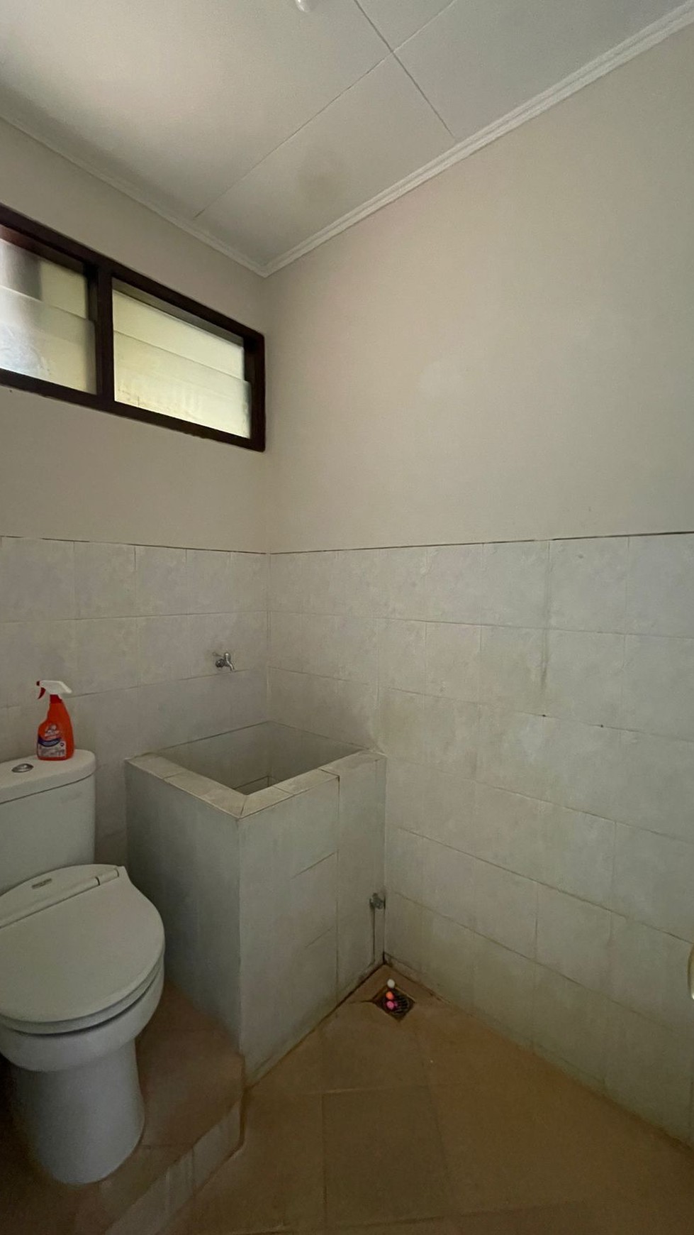 Rumah Sektor 3A Bintaro, lokasi drkat dg sklh Pembangunan Jaya dan Bontaro Plaza....