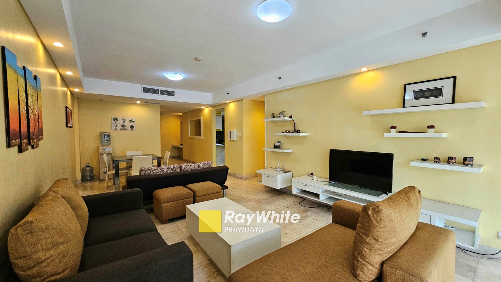 Unit di Apartemen Brawijaya, Kebayoran Baru, Jakarta Selatan, Lantai 5