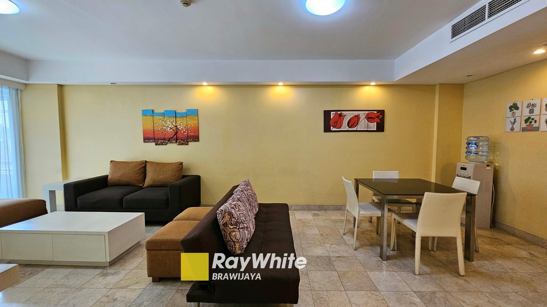 Unit di Apartemen Brawijaya, Kebayoran Baru, Jakarta Selatan, Lantai 5