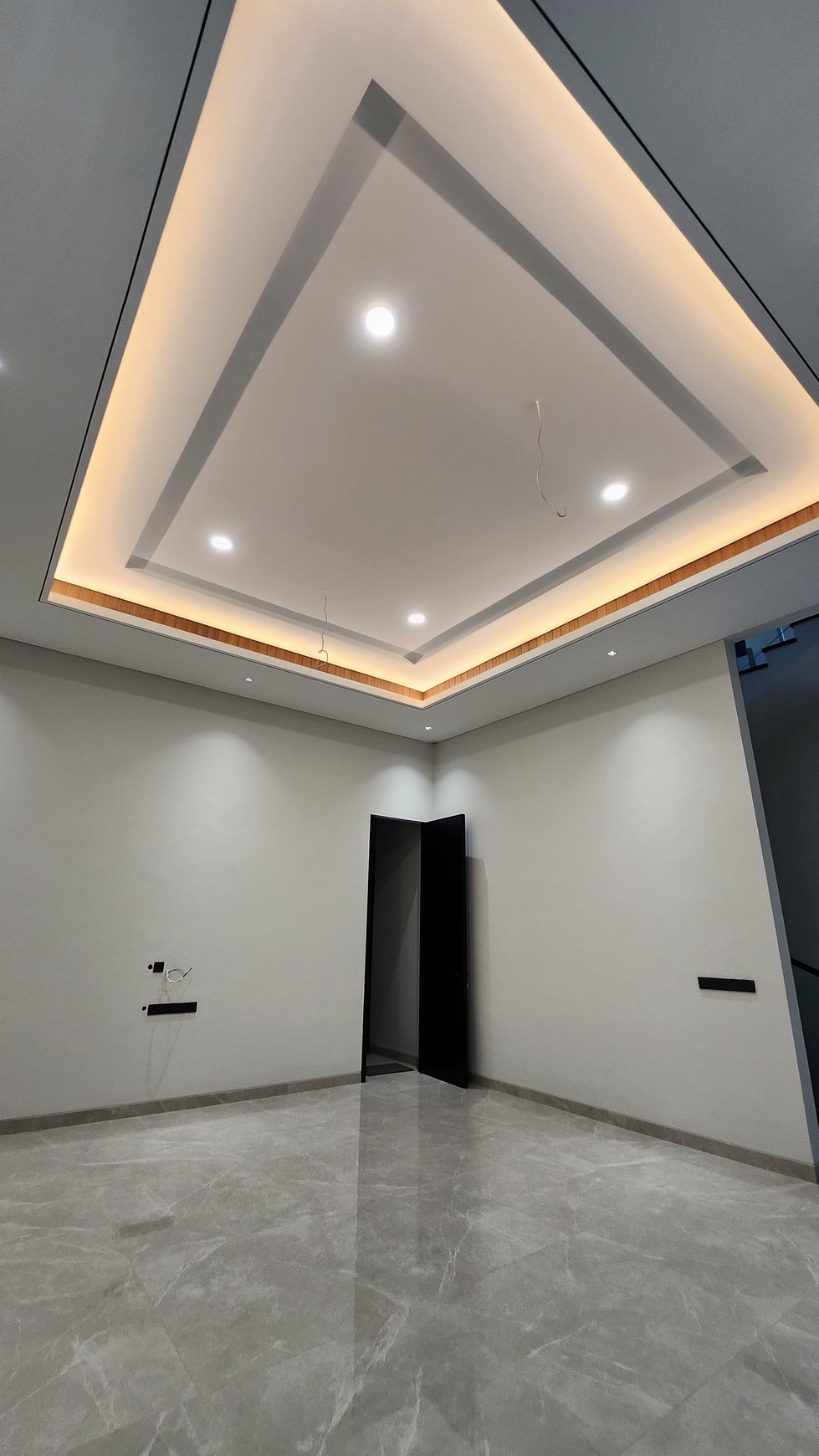Dijual Rumah Citraland Golf area Somerset - Bukit Golf Internasional Surabaya - NEW Split Level Modern Desain