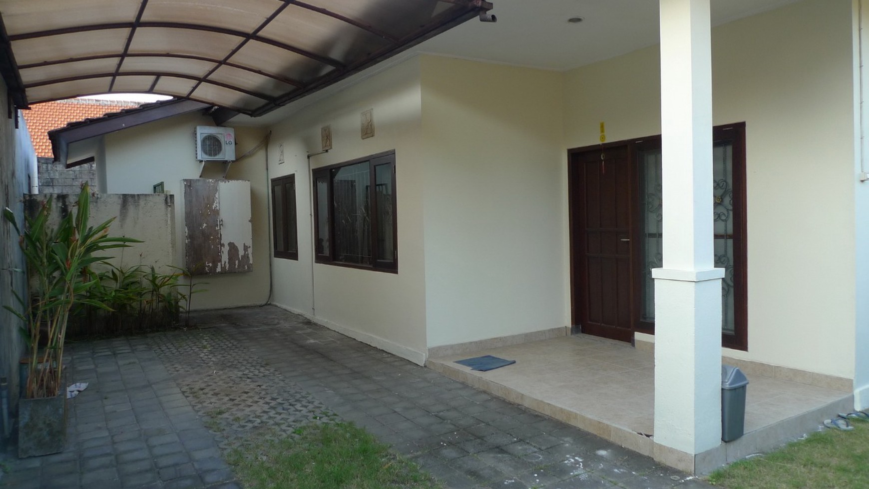 Freehold - 2-Bedroom House in Pemogan, Denpasar - Near Kuta, Mall Bali Galeria, and Ngurah Rai Airport