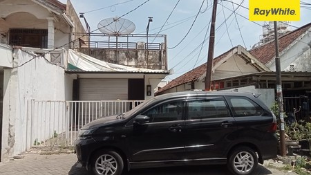 Disewakan Ruko Pusat Kota di Jalan Kanwa Darmo Surabaya