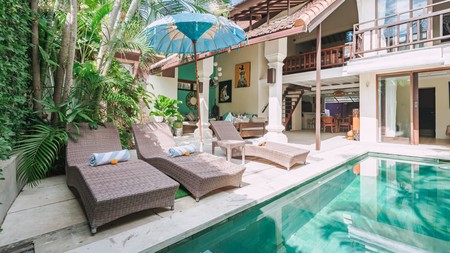 Rent - Villa with an open-air and unique concept in the heart of Seminyak, near O beach Seminyak, Bali !!