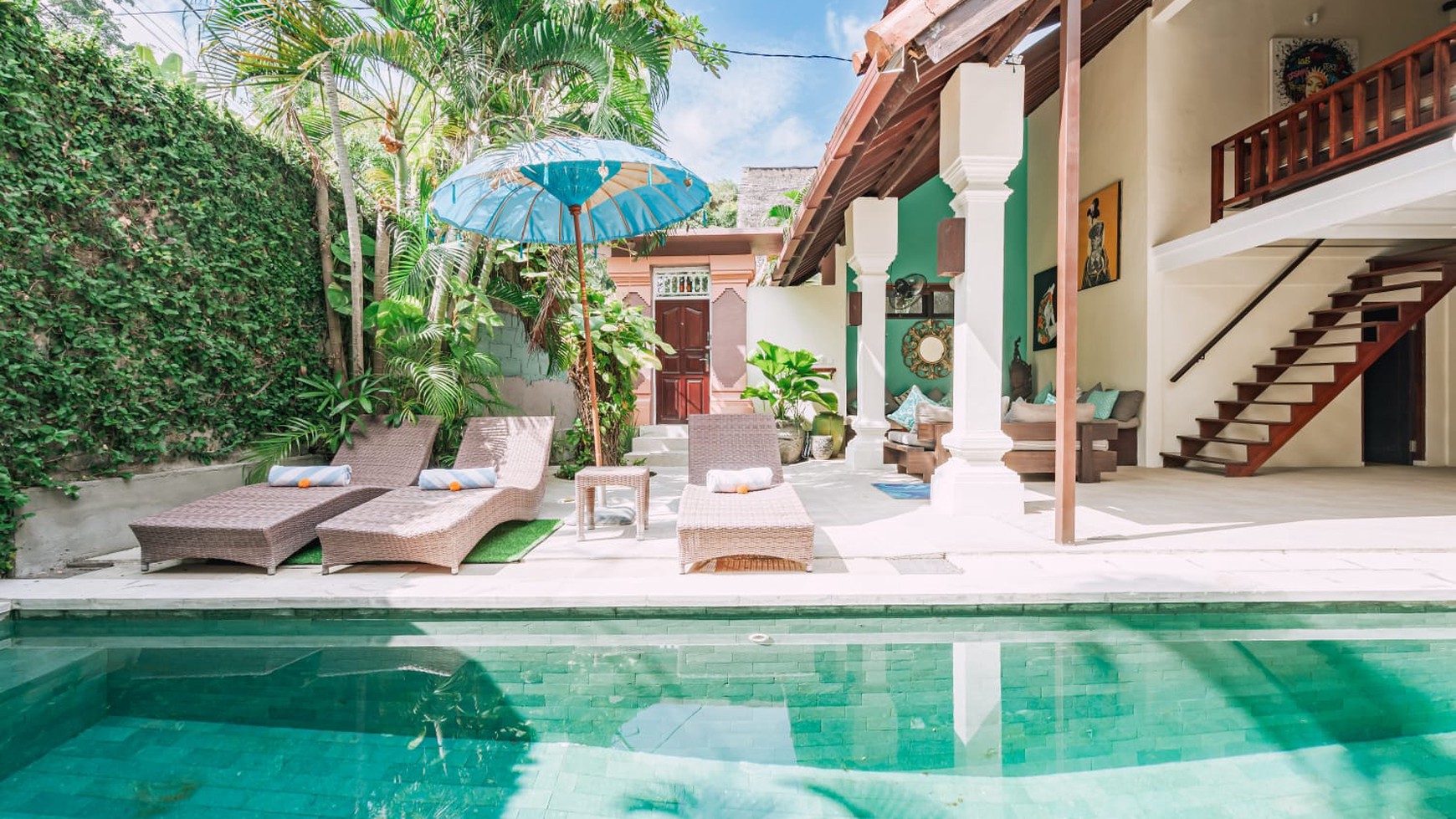 Rent - Villa with an open-air and unique concept in the heart of Seminyak, near O beach Seminyak, Bali !!