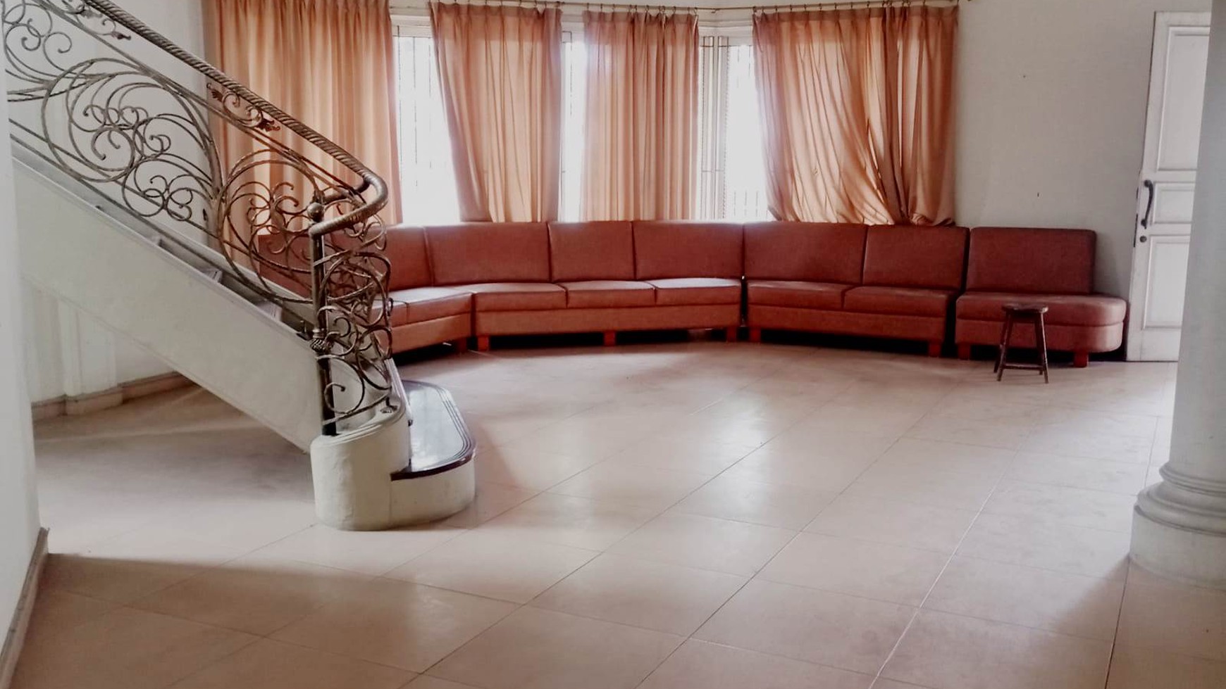Rumah lokasi premium di Bintaro Sektor 3