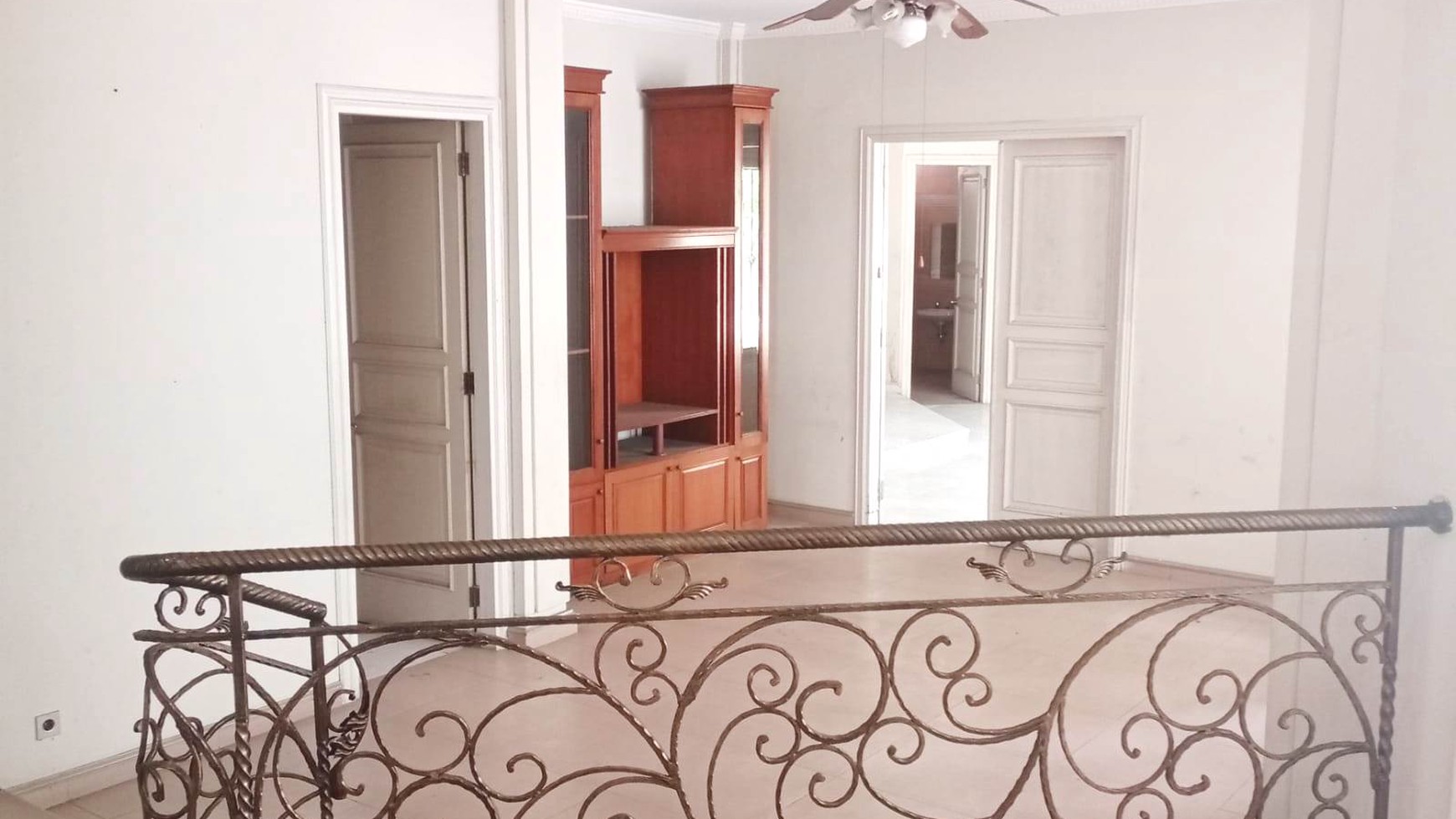 Rumah lokasi premium di Bintaro Sektor 3