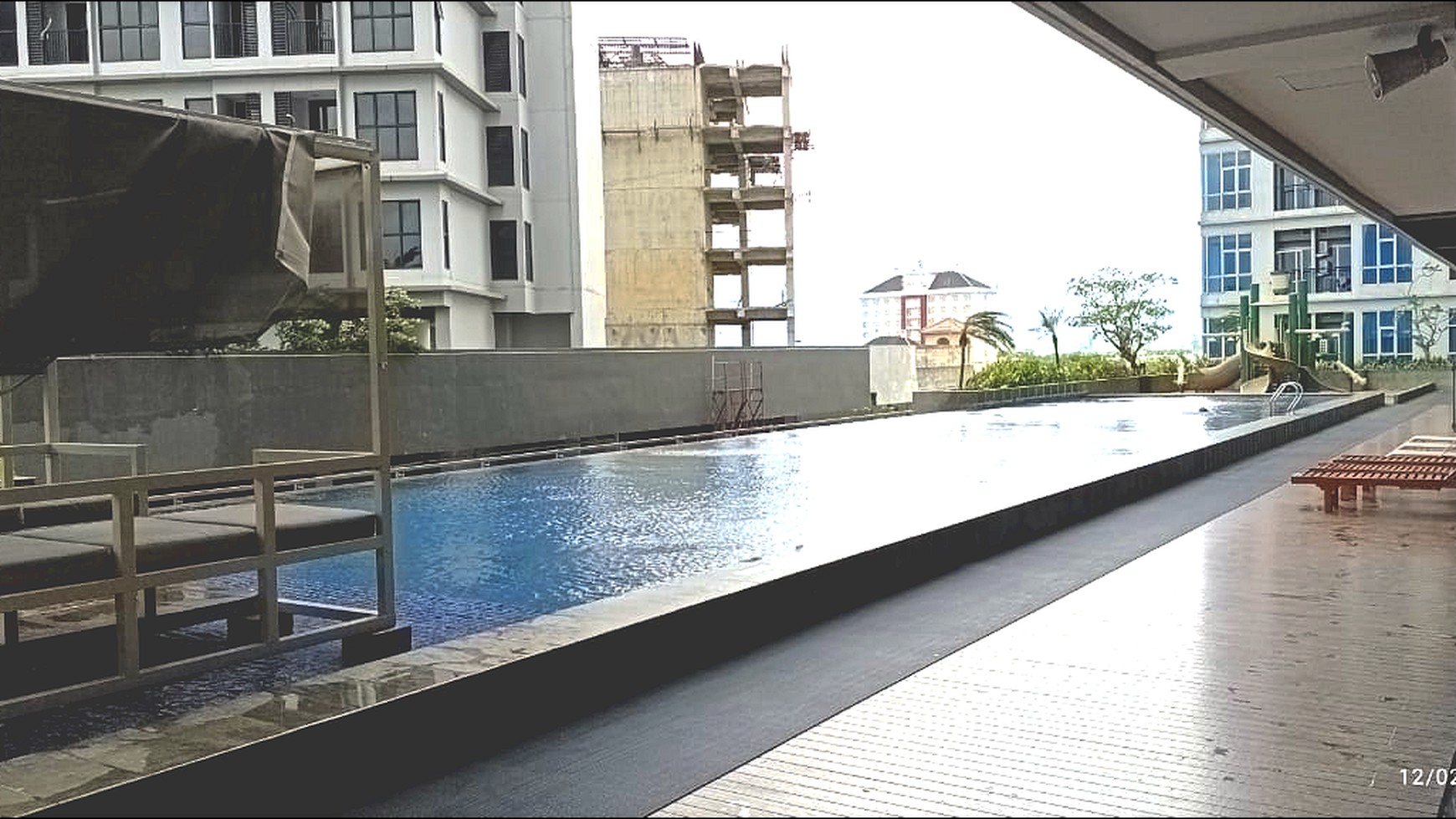 Apartement Roseville Soho And Suite Unfurnished, kondisi baru bersih, harga siap nego, lokasi dekat akses toll BSD.