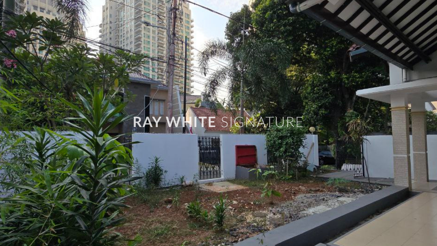 Rumah Hitung Tanah Area Cipete