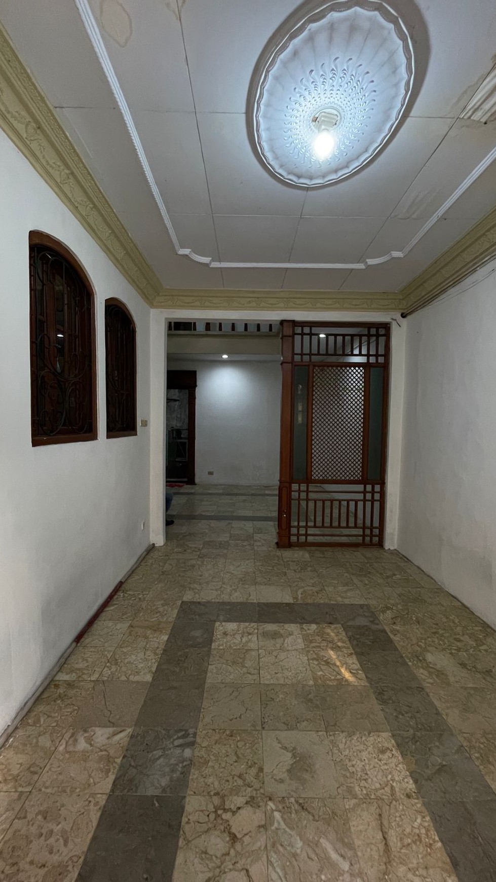 Dijual Rumah 2 Lantai  Di Perumnas 1, Cibodas - Kota Tangerang