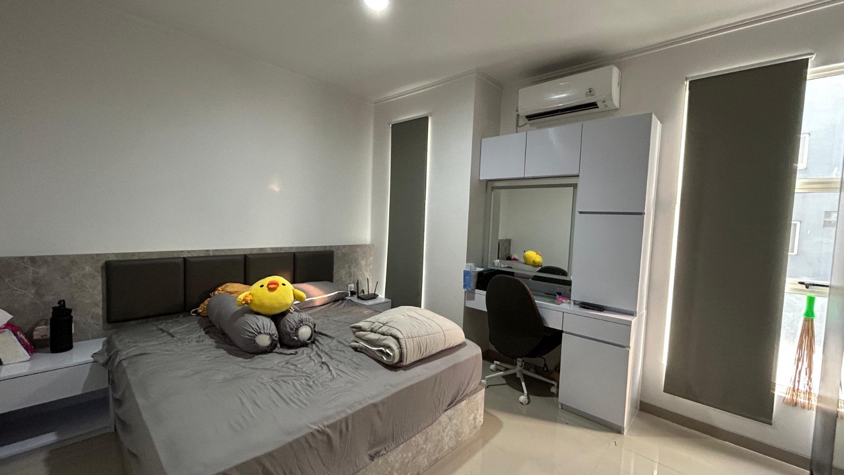 Dijual Rumah 2 Lantai Siap Huni Di Cluster Bahana, Suvarna Sutera - Tangerang