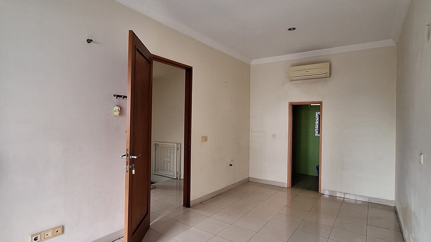 Dijual Rumah Siap Huni 2,5 Lantai Di CItra Garden 2 Extension 