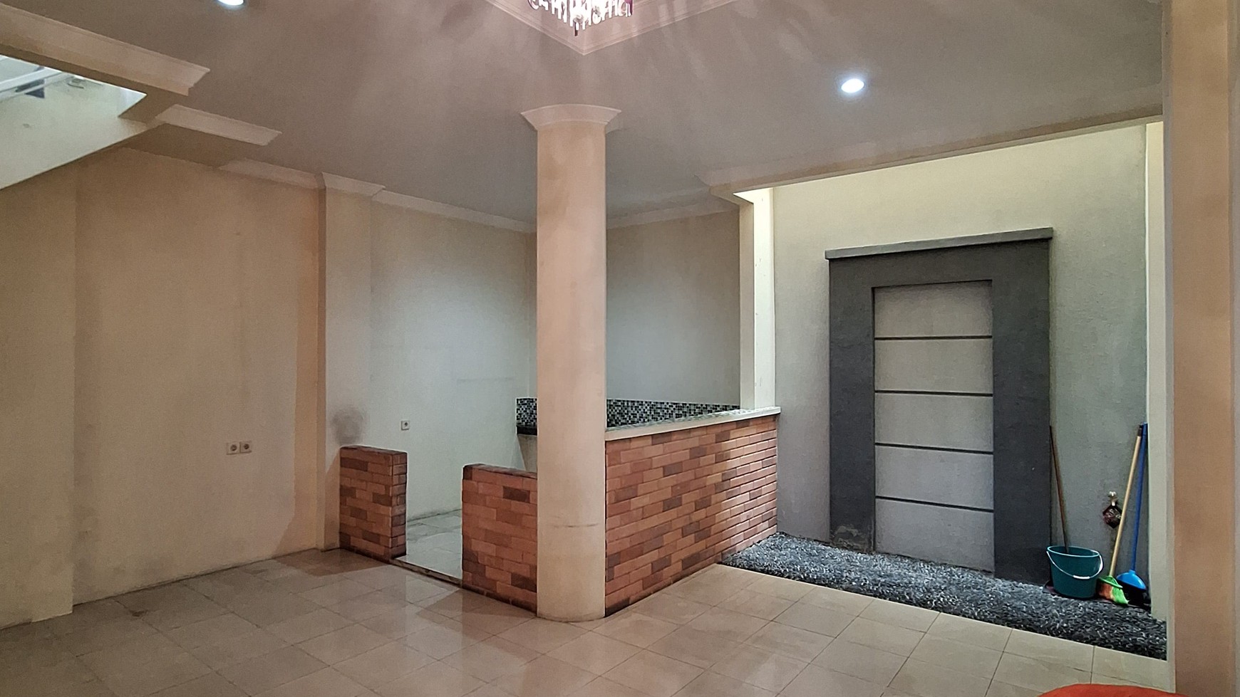 Dijual Rumah Siap Huni 2,5 Lantai Di CItra Garden 2 Extension 