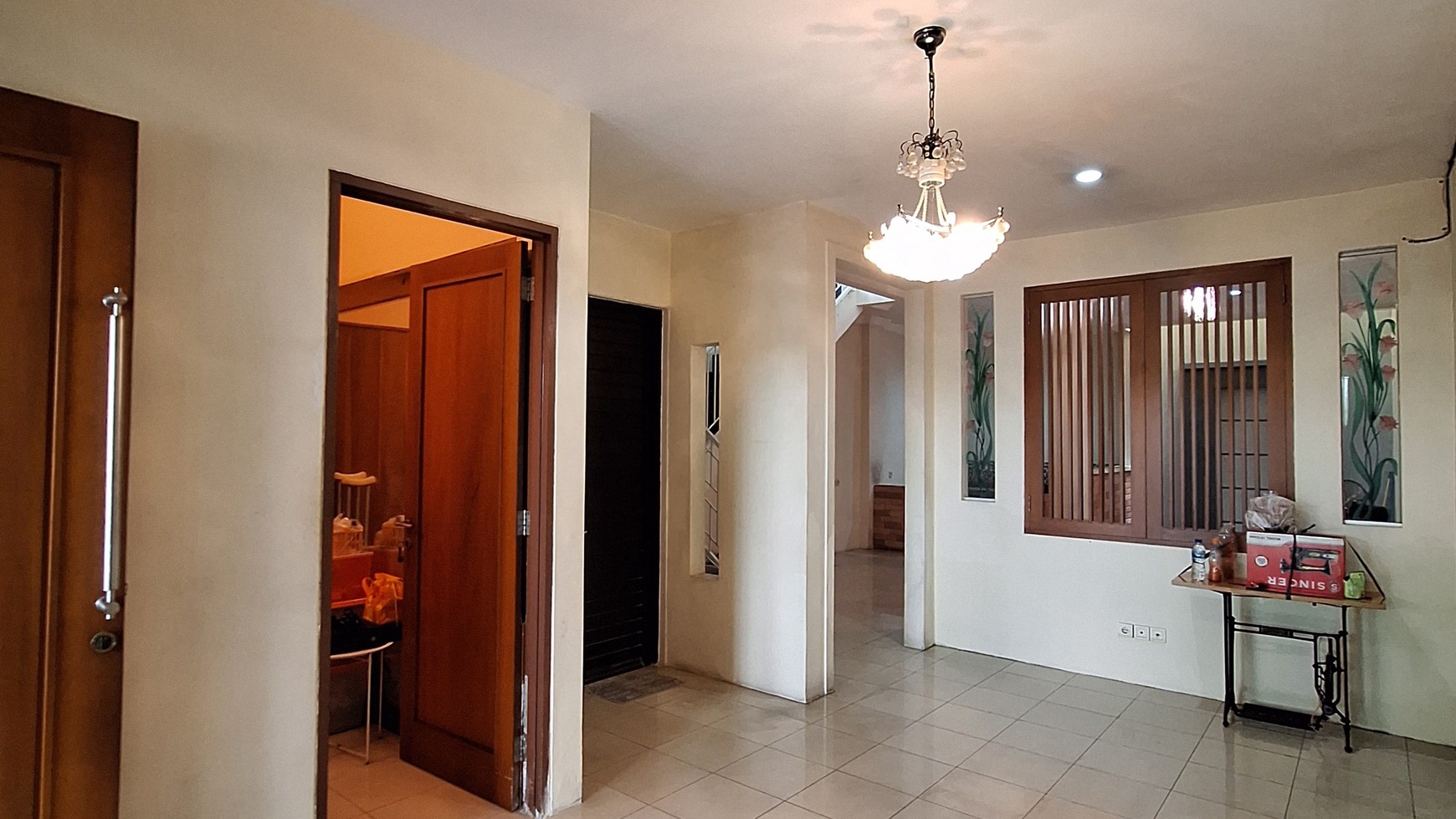 Dijual Rumah Siap Huni 2,5 Lantai Di CItra Garden 2 Extension 