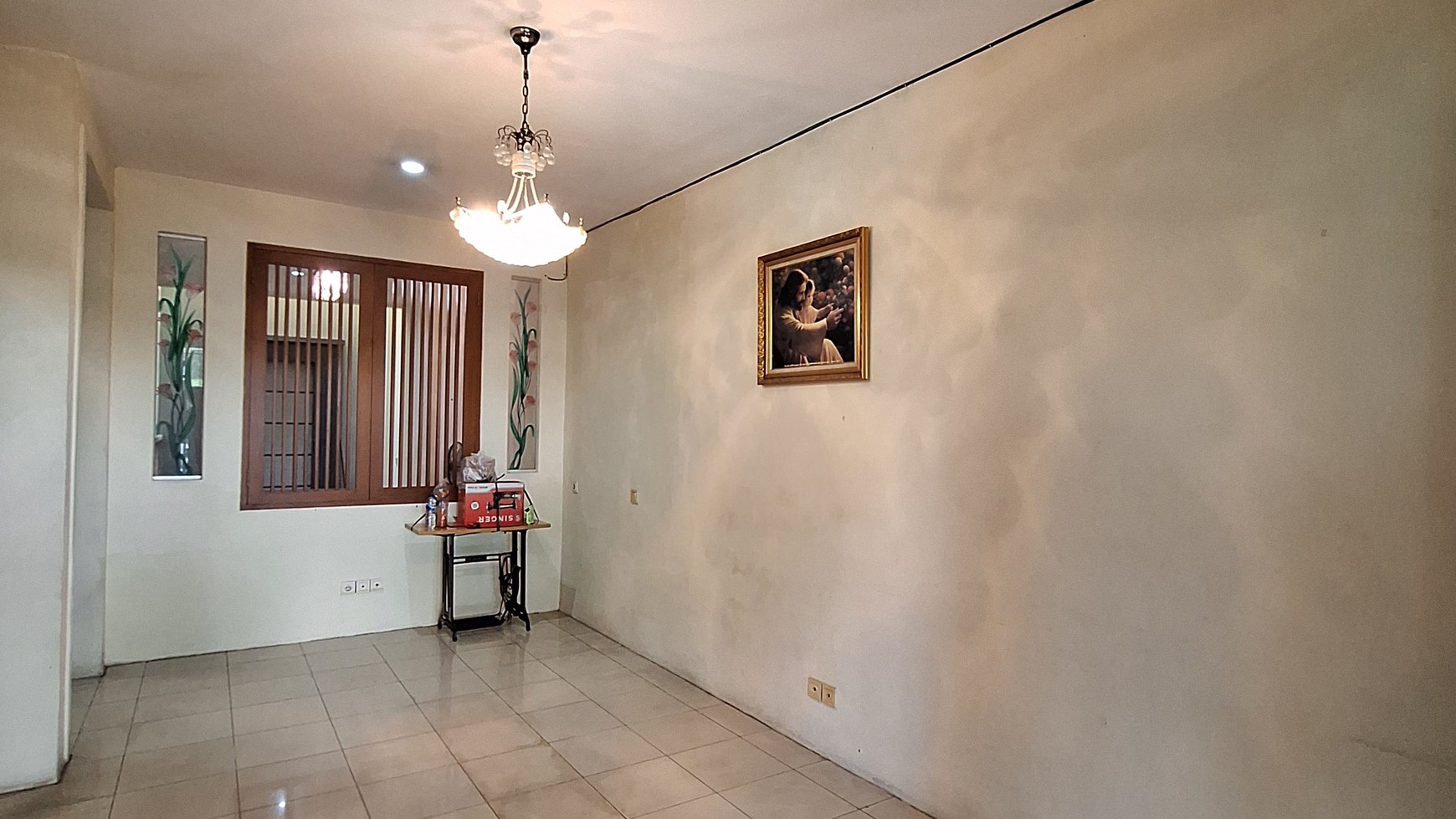 Dijual Rumah Siap Huni 2,5 Lantai Di CItra Garden 2 Extension 
