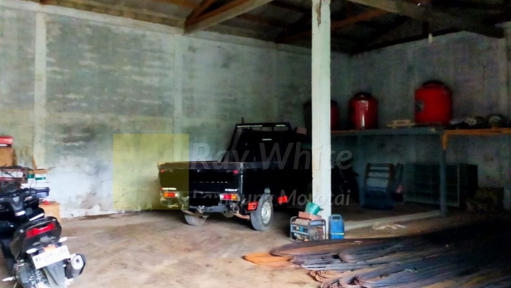 Dijual Rumah Siap Huni Dilengkapi tempat usaha