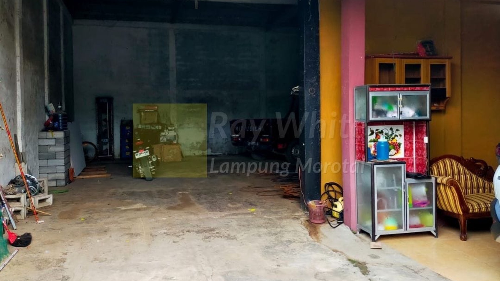 Dijual Rumah Siap Huni Dilengkapi tempat usaha