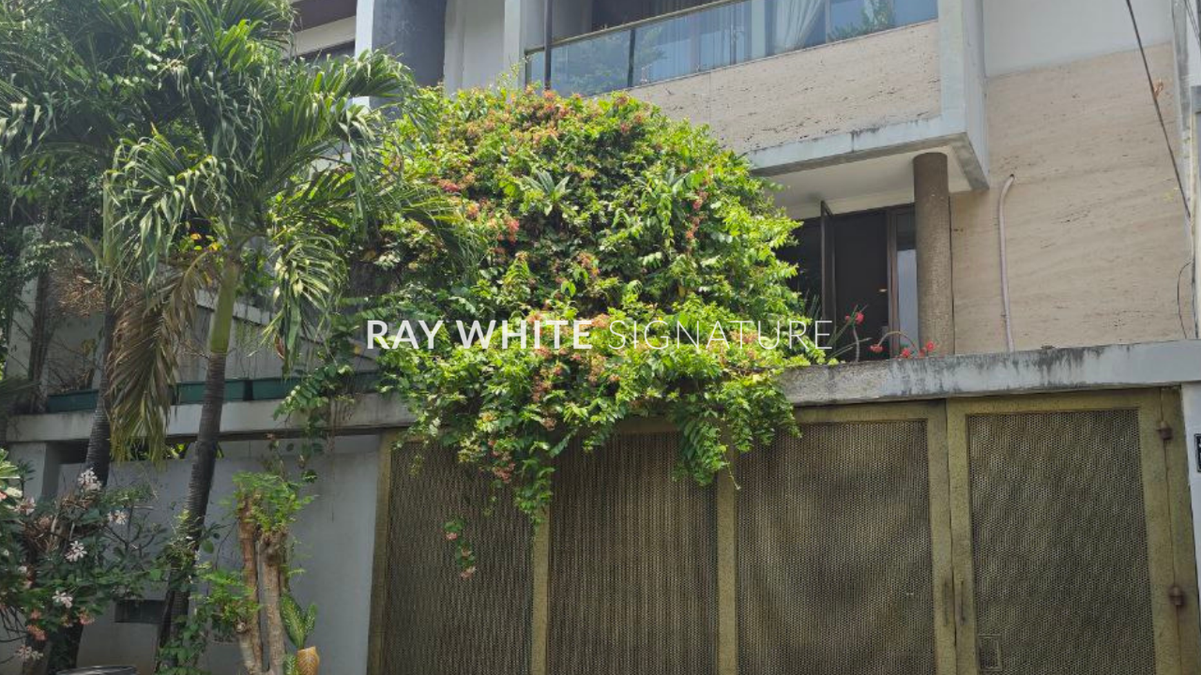 Rumah Hitung Tanah Area Cipete