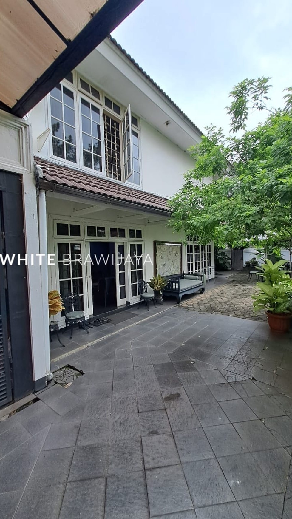 Rumah Hitung Tanah Area Cipete