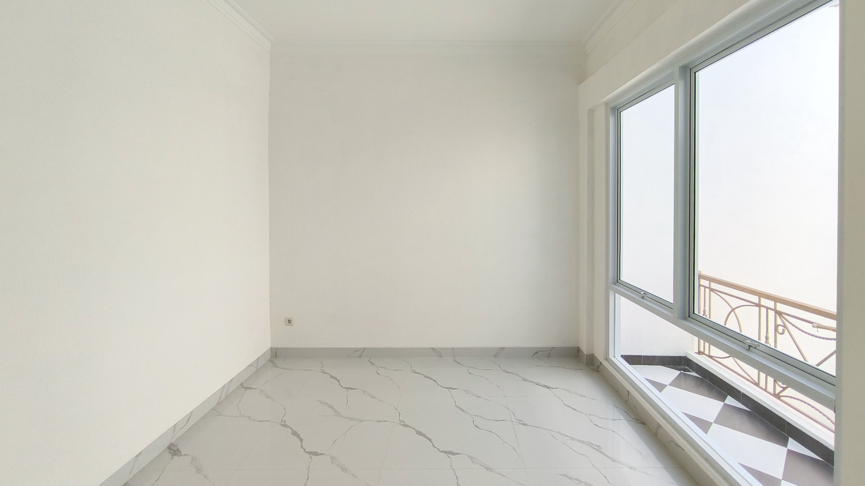 Rumah Hitung Tanah Area Cipete