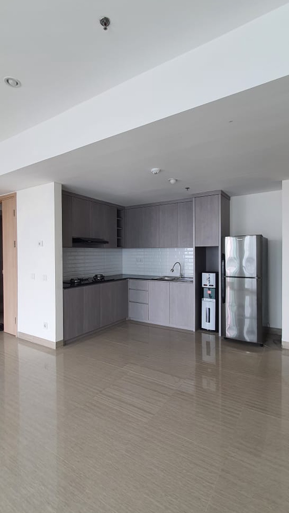 Disewakan Apartemen Hill Crest 3 BR, Lippo Karawaci