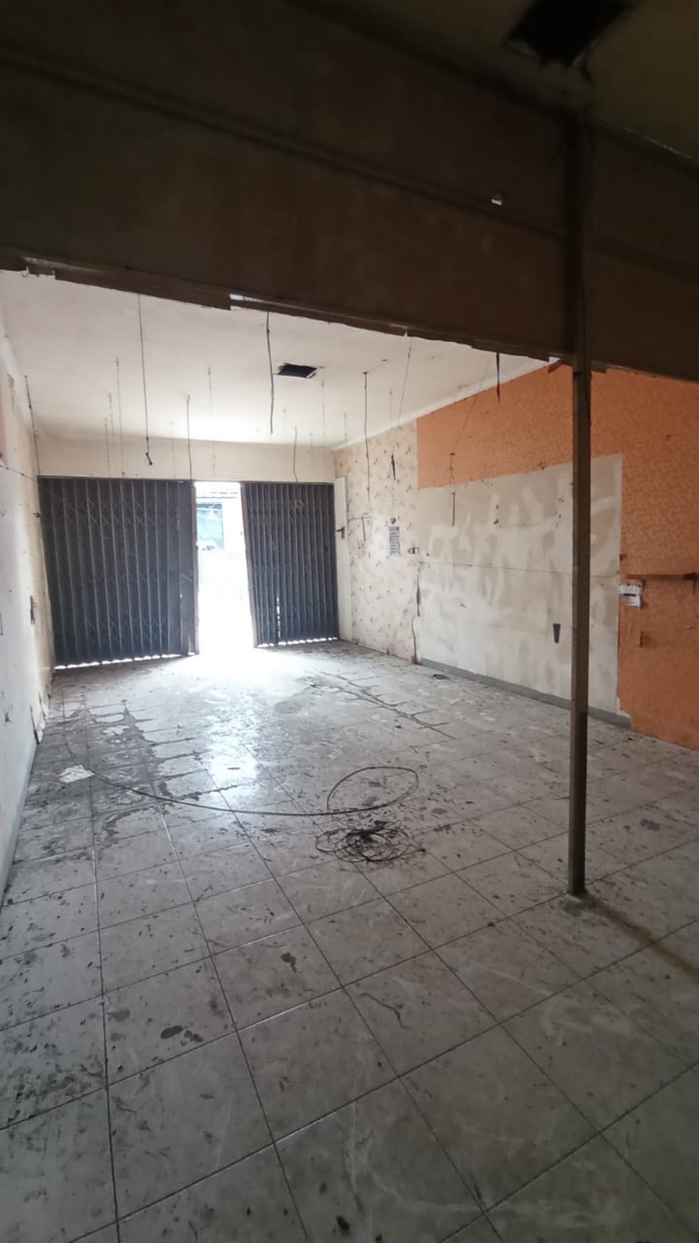 Ruko 4 Unit, Raya Pondok Hijau Permai, Rawa Lumbu Bekasi