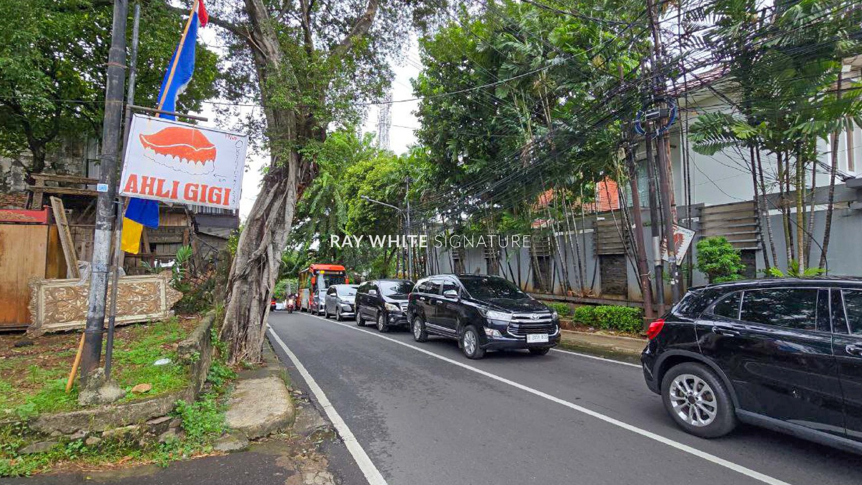 Dijual Tempat Usaha Dan Hunian Di Cipete Selatan Bebas Banjir 