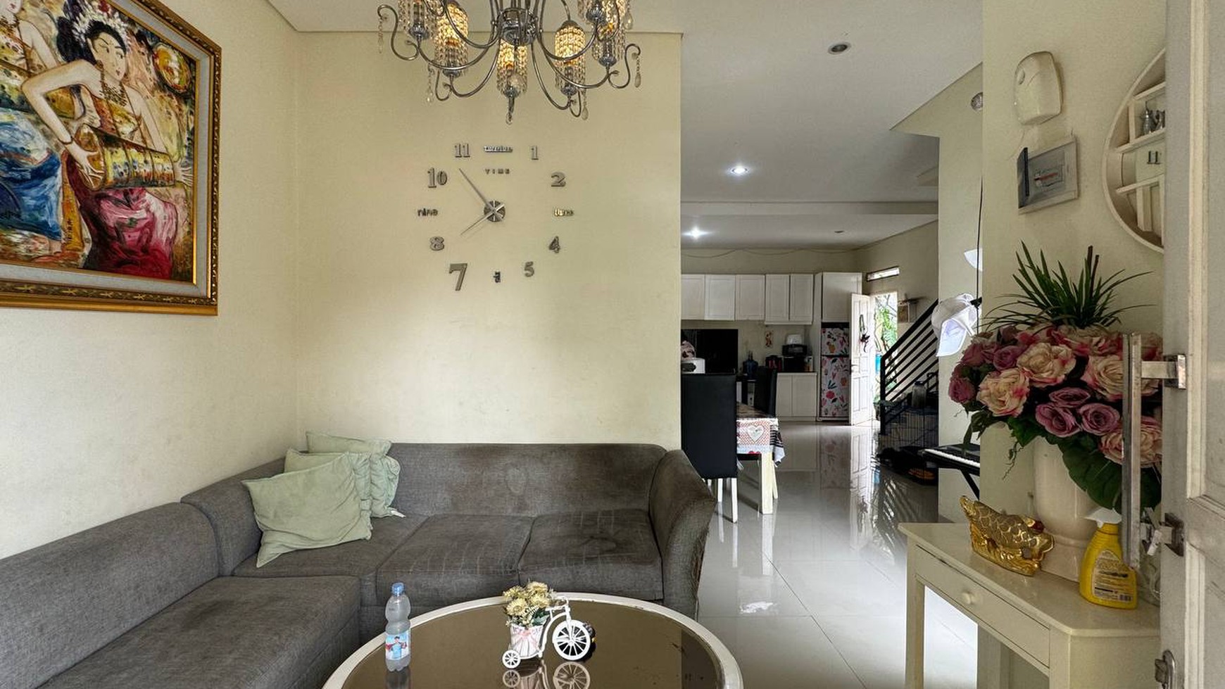 Cinere dalam cluster limo 3 menit atau 800m ke pintu tol