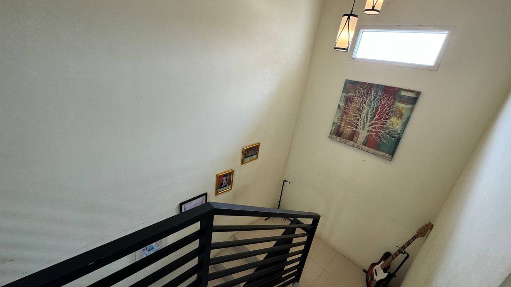 Cinere dalam cluster limo 3 menit atau 800m ke pintu tol