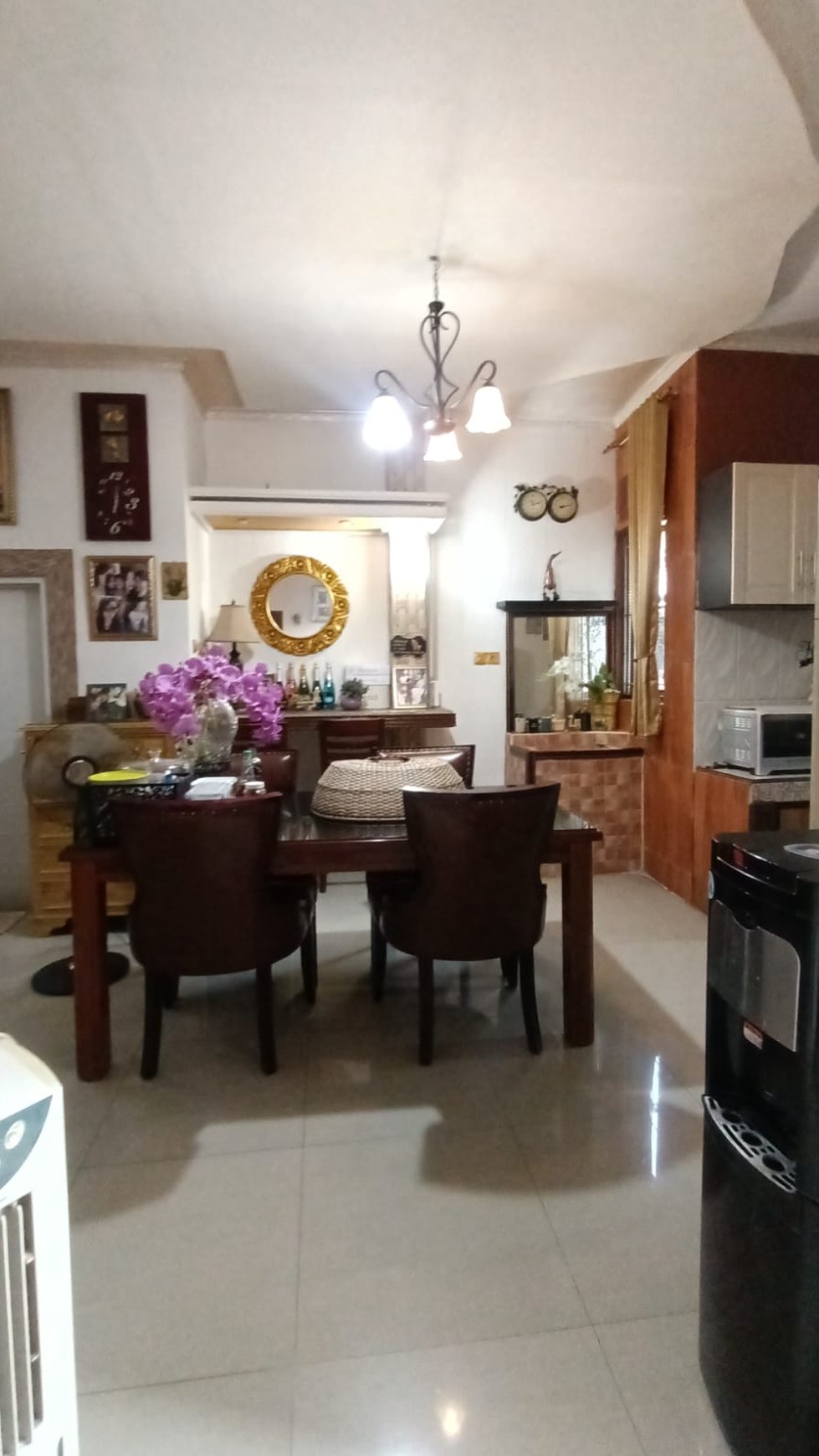 Rumah Cantik siap Huni di area Karawaci Residence dijual dengan Harga Menarik