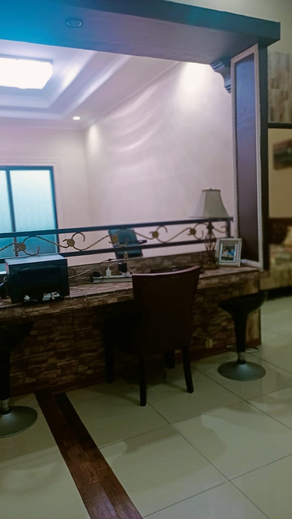 Rumah Cantik siap Huni di area Karawaci Residence dijual dengan Harga Menarik