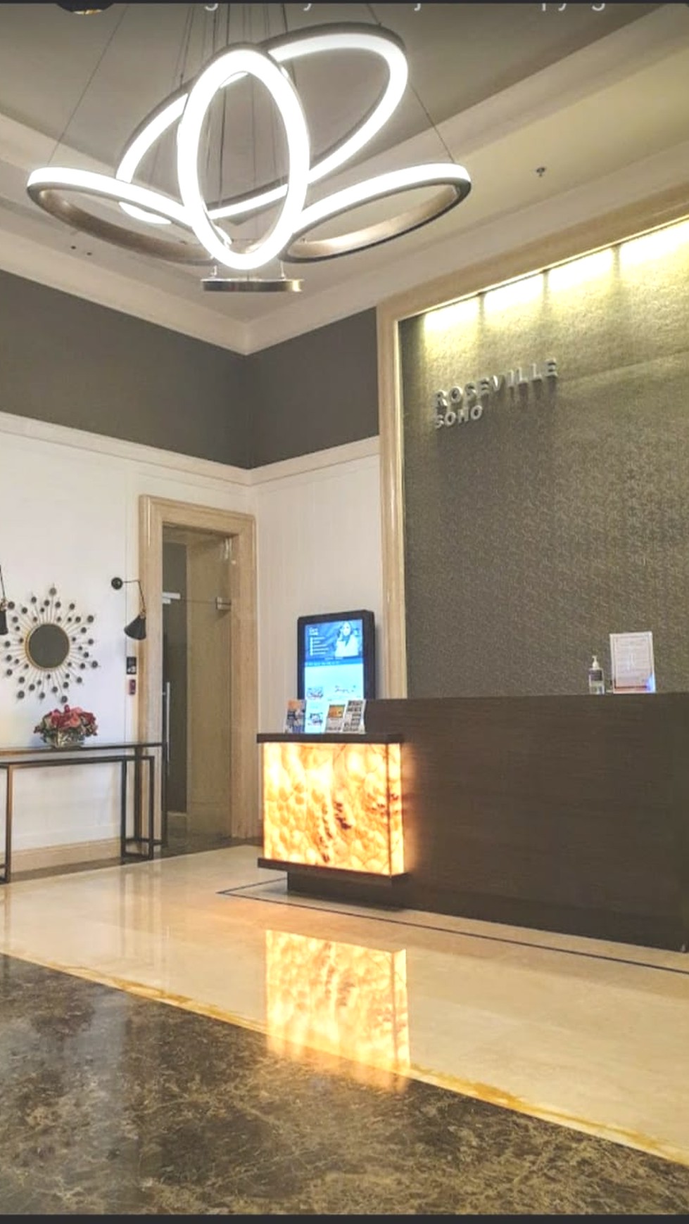 Apartement Roseville Suite Apartemen full furnished,  bersih terawat, rapih, siap huni, lokasi dekat akses toll BSD.